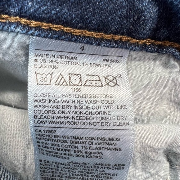 Old Navy Jean short SZ 4 - Picture 3 of 3